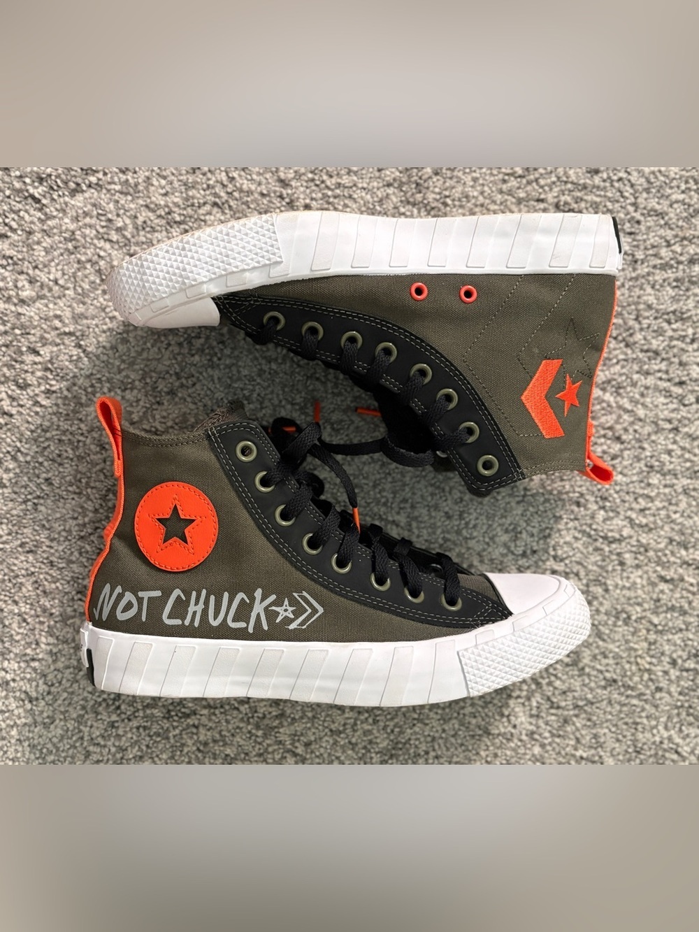 Converse Cargo Khaki and Bold Mandarin SZ 7M/9W